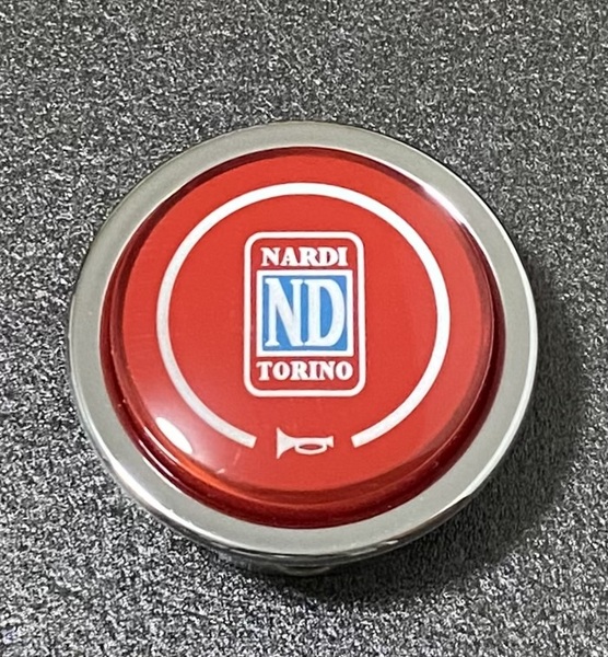 ナルディ ホーンボタン NARDI 赤 レッド クラクションボタン 内装品