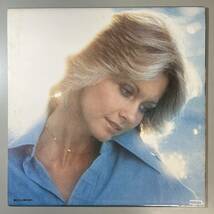 48261★美盤【日本盤】 Olivia Newton-John / COME ON OVER ※帯付き_画像2