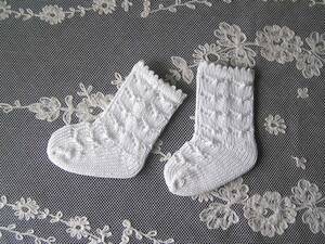  hand-knitted cotton socks * eggshell white 6cm+