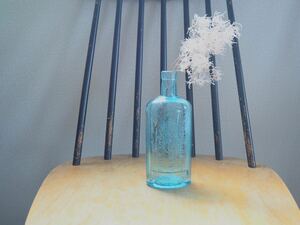 ヴィンテージ 薬瓶 メディシンボトル 一輪挿 気泡 時代ガラス アンティーク