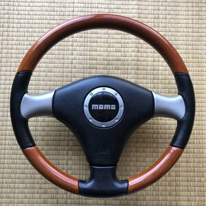 MOMO DaihatsuGenuineオプション ウッドSteering