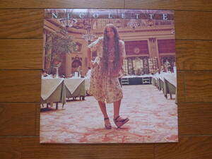 LP NICOLETTE LARSON / NICOLETTE