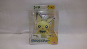 32 送60サ 0513$E06 TOMY ほっぺが光る！手のひらピチュー 中古品