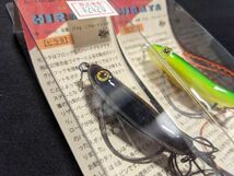 THタックル ヒラタ 2個セット クラックブラック ホットタイガー 新品5 T.H.tackle HIRATA 鯰 ナマズ なまず バス 雷魚 ライギョ_画像3