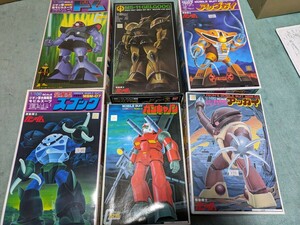 バンダイ　旧キット 機動戦士ガンダム 未組立