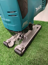 【未使用品】makita(マキタ) 18v充電式ジグソー (本体/ケースのみ) JV182DZK 電動工具/IT0G5UW6W2MO_画像6