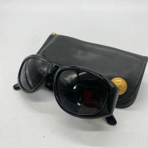 exI0052 GIANNI VERSACE ヴェルサーチ サングラス ヴィンテージ 専用ケース付き 現状品