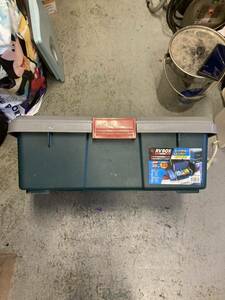 【雑貨】 アイリスオーヤマ ボックス 多目的 収納 コンテナ RV BOX 600F 大型工具箱 工具箱 ツールボックス オールマイティボックス 