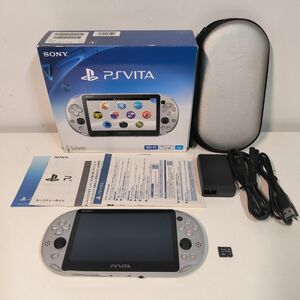 SONY PSVITA PCH-2000 シルバー 動作品 メモリーカード 箱 説明書 付属 プレイステーション ソニー