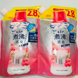 P&G レノア 超消臭 煮沸レベル消臭 抗菌ビーズ リフレッシュフローラルの香り 詰め替え 超特大サイズ 1180ml × 2個