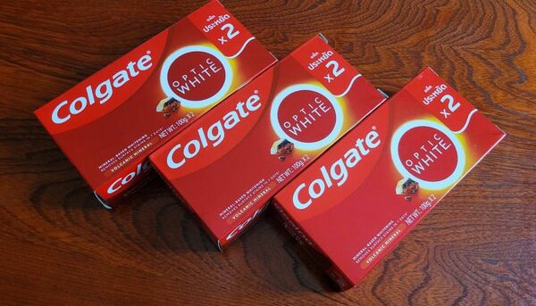 Colgate Whitening コルゲート 歯磨き粉 １箱２個入り３個 計６個
