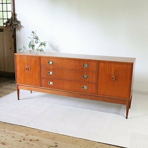 [ England made 1960 period ] Greaves&Thomas Sideboard Mid-century modern cheeks sideboard / repeated painted / beautiful goods / Britain Vintage furniture 