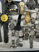 [5-29] 腕時計 まとめ売り 大量 約30個 SEIKO CASIO CITIZEN G-SHOCK ELGIN ALBA など メンズ _画像3