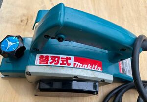 動作確認済 マキタ makita 82mm カンナ 1900BA 100V電気カンナ 電動カンナ 電動工具 かんな 電気カンナ