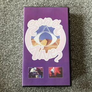 [VHS]gong live гонг * Live [ работоспособность не проверялась ]DAEVID ALLEN GILLI SMYTH David * организовать li* Smith (sma стул )