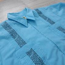 古着 GUAYABERA キューバシャツ ファスナー 刺繍デザイン 半袖シャツ トップス メンズXL相当 ブルー_画像4