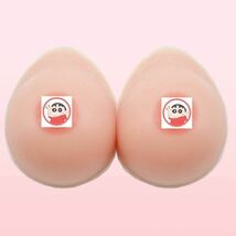 (Cカップ 400g*2個)シリコンバスト自然な一体感 粘着 貼付 式 人工乳房 左右 2個 偽のおっぱい ロールプレイ用 乳房切除術 偽娘_画像2