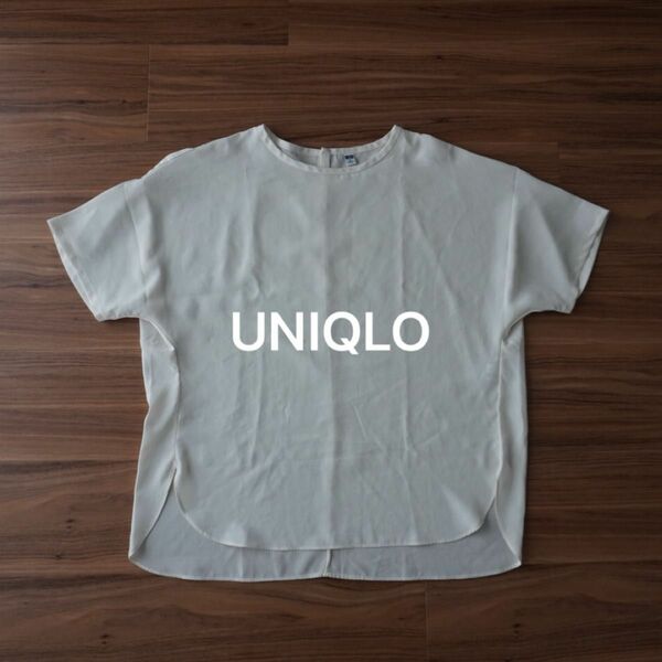 UNIQLO ユニクロ　白　シースルー　半袖Tシャツ カットソー