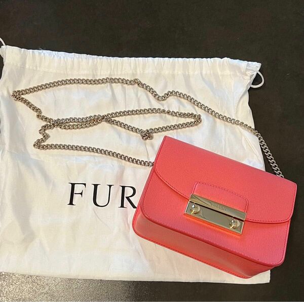 FURLA ショルダーバック