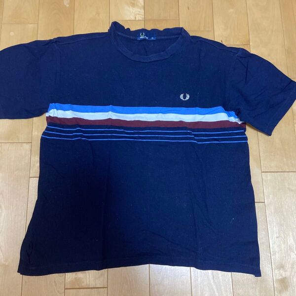 フレッドペリーTシャツ