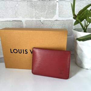 ルイヴィトン エピ パスケース 名刺入れ 赤LOUIS VUITTON