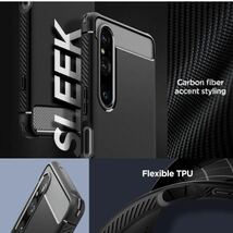 【開封のみ】Spigen★ Xperia 1 V ケース TPU [ SO-51D ] ストラップ ソフトケース 米軍MIL規格取得 耐衝撃 衝撃吸収 傷防止 カメラ保護_画像4