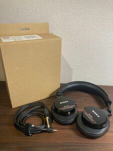 SONY モニターヘッドホン MDR-M1ST ソニー おまけつき(イヤホンジャック変換)