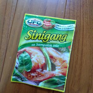 Sinigang スープ