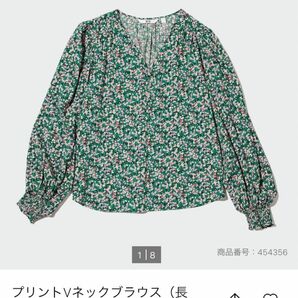 ユニクロ　小花柄　レーヨンブラウス