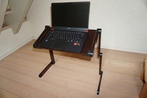 【中古品】折り畳み式ノートパソコン PCスタンド　56cm x 26cm 自由に高さ・位置調整可能_画像2