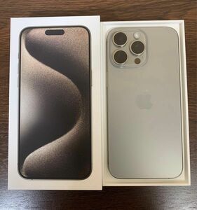 ■新品同様・充放電回数４回・100％■iPhone15 Pro Max■ナチュラルチタニウム・256GB■国内版・SIMフリー■