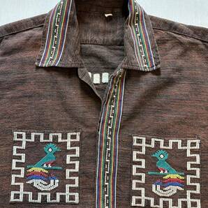 70~80's vintage GUATEMALA EMBROIDERY SHIRTヴィンテージ グアテマラシャツ 刺繍シャツ 古着 刺繍 エスニック ヒッピーの画像4