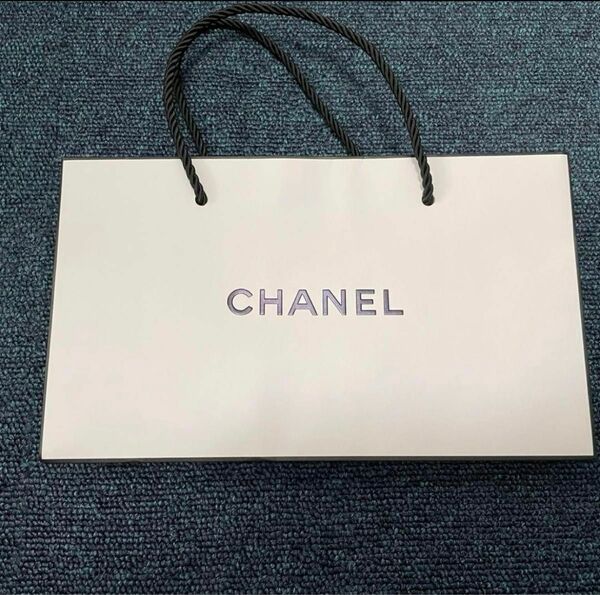 CHANEL シャネル　紙袋　ショッパー