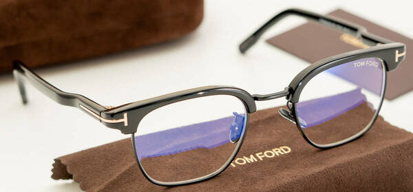 トムフォード 眼鏡 アジアンモデル ブルーカットレンズ 送料無料 税込 新品 TF5932-D-B 001 ブラックカラー