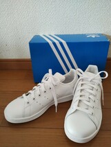 【新品】adidas アディダス スタンスミス スニーカー白☆23cm_画像1