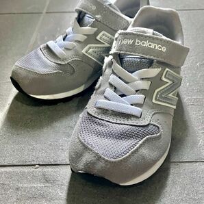 ニューバランス 3 スニーカー New balance キッズ　子供　男の子　ボーイズ　靴　グレー Balance YV996
