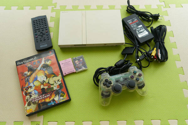 ソニー プレステーション　Sony 薄型 PS2 本体 SCPH-70000 CW セラミックホワイト本体セット　　★中古動作品★