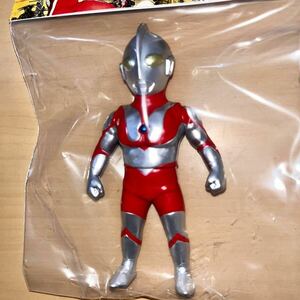 MAXTOY ウルトラマン シルバー 金目 コミコン ソフビ ultraman sofvi max toy マックストイ