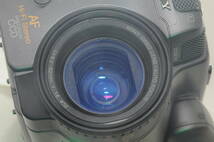 [キ MAC28]動作品 SONY Hi8 8ミリビデオカメラ CCD-TR900 ソニー デジタルビデオカメラ Handycam ハンディカム_画像6