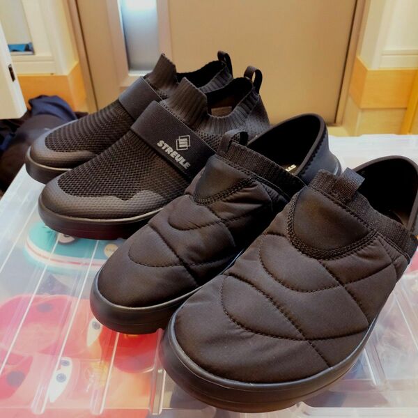size26 ブラック　軽量機能的靴　2セット スリッポン、通気性抜群