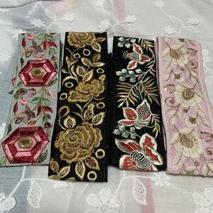 インド刺繍リボン4本左3本50センチ　右ピンク100センチ　幅約6センチ