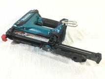 ☆美品☆makita マキタ 18V 充電式タッカー ST421DZK 本体+ケース付 肩幅4mm 長さ25mm コードレス 90124_画像8