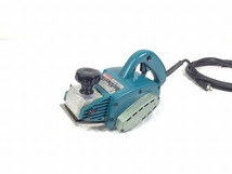 ☆美品☆makita マキタ 100V 曲面カンナ 1002B-A 曲面かんな 電動カンナ 電気かんな 研磨 木材加工 大工道具 電動工具 90657_画像2