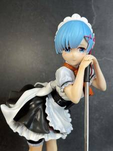 レム Re:ゼロから始める異世界生活 リペイント フィギュア 1/6 高：25cm リゼロ Re: zero Rem