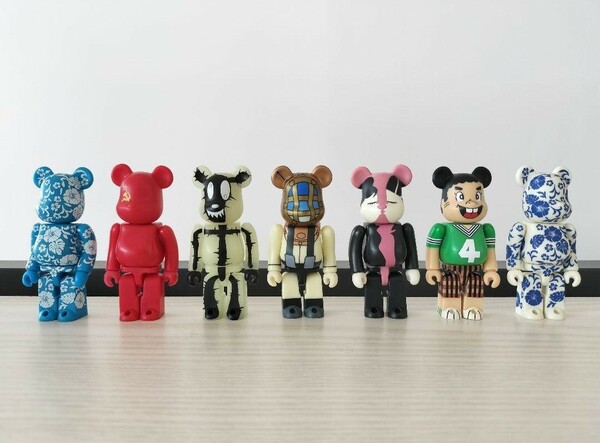 《★7体セット★廃盤品★》ベアブリック シリーズ4 裏PATTERN公開混入率1.04% BE@RBRICK メディコムトイ フィギュア アート