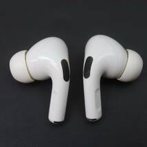 IT5KJO95CIKM 即決 本物 Apple アップル AirPods Pro エアポッズ プロ 第1世代 MWP22ZM/A ホワイト イヤホン イヤフォン 充電ケース_画像4