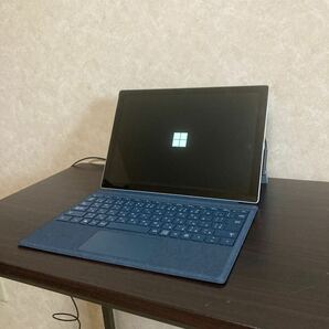 Microsoft Surface Pro 【ジャンク品】通電はします。ドライブマークで停止の画像1