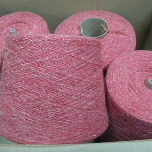 1678 糸 ◆ 1/15 シルクウールナイロン (シルク20% ウール60% ナイロン20%) ◆ (注) 編み物などにの画像3