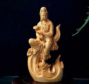 . Kashiwa sculpture fire .. sound bodhisattva tree carving ornament 15cm