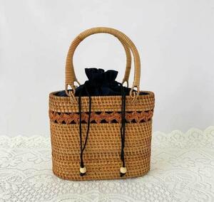  new work ** hand-knitted bamboo . rattan braided handbag retro hand-knitted basket 